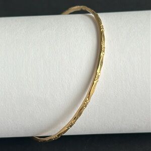 Women’s vintage dainty gold toned patterned bangle bracelet‎ one size